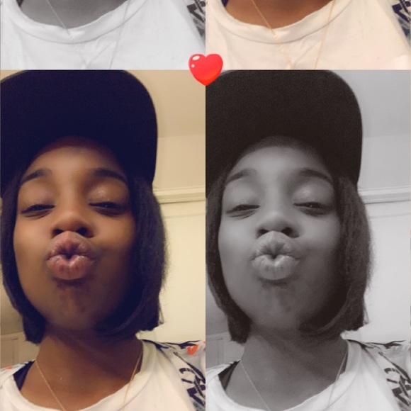 Meet your Posher, Timira - Picture 1 of 1